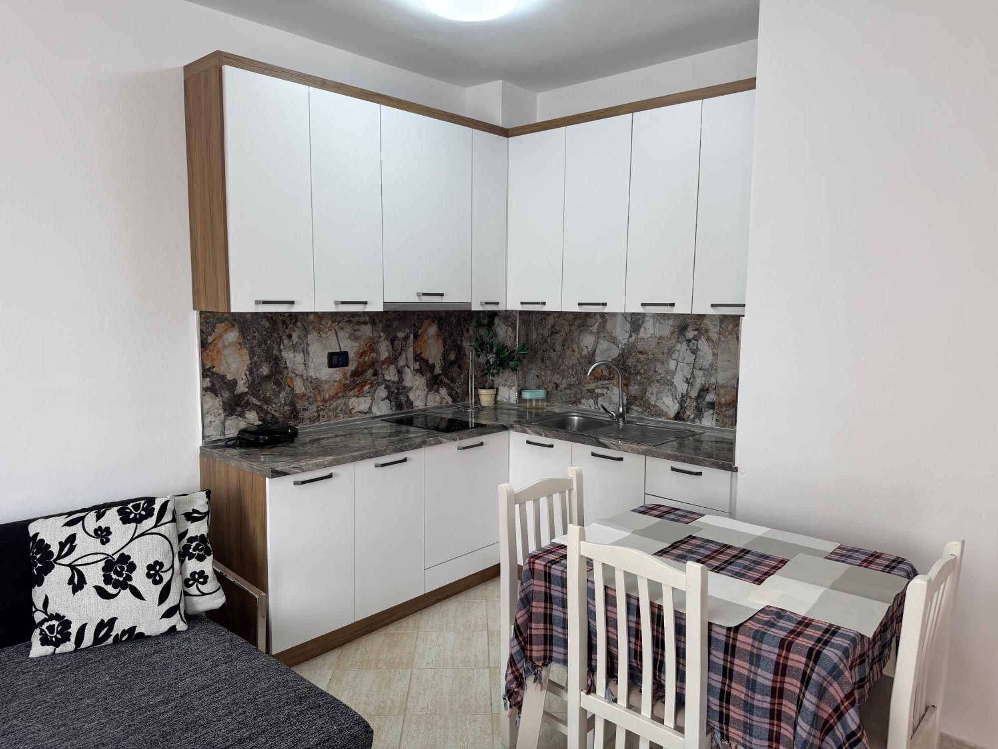 Orkidea Apartments 格勒姆 外观 照片
